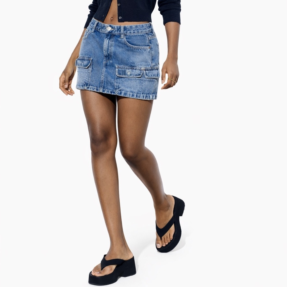 Zara Denim Cargo Micro Mini Skirt Blue Size Medium